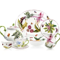 Royal Collection Shop Chelsea Porcelain 4 Cup Teapot New