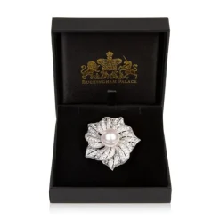 Royal Collection Shop Flower With Pearl Brooch Outlet
