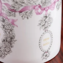 Royal Collection Shop Queen Elizabeth Ii Commemorative Coffee Mug Outlet